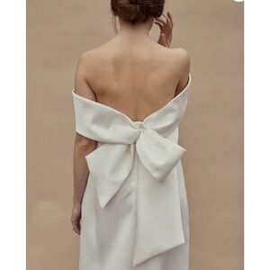Amsale Little white Dress Off-Shoulder Dress, tailored with back bow detail